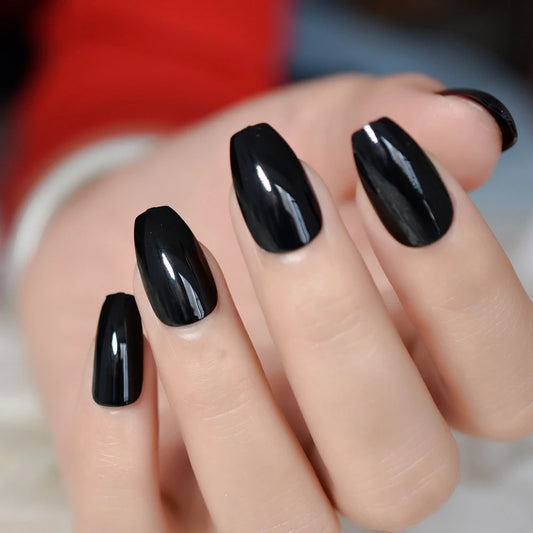 Medium svart falsk nagel ren färg glänsande daglig kista nagel atificiell cool enkel nagelips manikyr diy 24 st