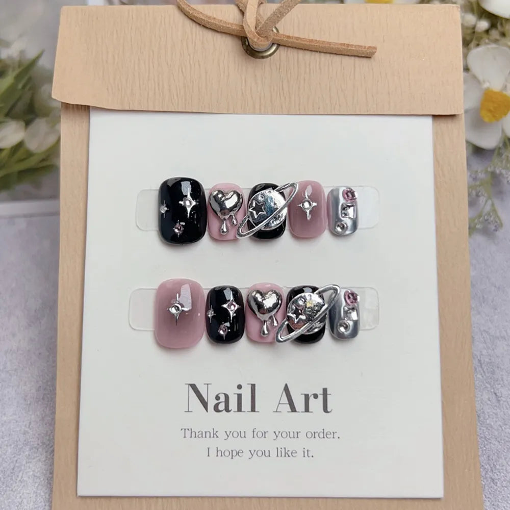 Y2K handgjorda kortpressar på naglar koreanska rosa och svarta stjärna naglar återanvändbara lim falska naglar akryl fullt omslag nagelips