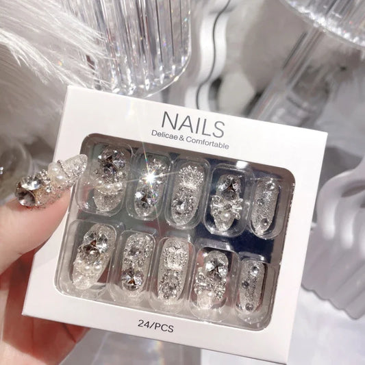 24 st/box luxe lysande strass bröllop falska naglar transparent glitter ädelstenar krona designad fyrkant full kort falsk konst brud