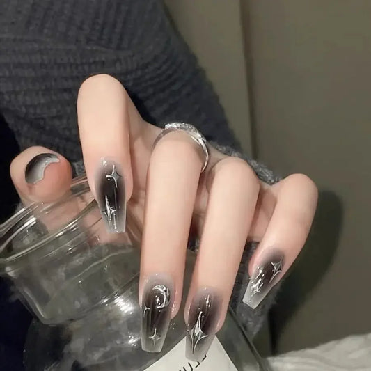 Donkere en pittige meid -stijl nagelverbetering gradiënt Franse valse nagel veelzijdige whitening verwijderbare nagelverwijderaar
