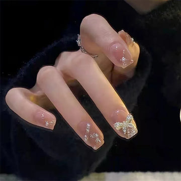 24Pcs/Set Wearing Short Fake Nails for Girls Press on Nail Tips Full Cover Acrylic with Diamonds False Nails Art