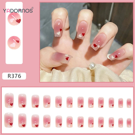 Sweet Style Fake Nails Conhecer unhas de balé de gelo gradiente cor rosa presa nas unhas Love Heart Pattern for Women DIY Manicure Art