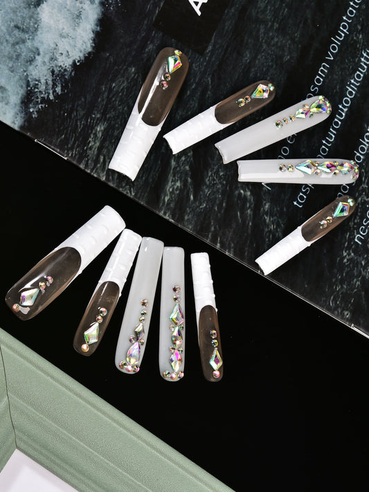 Detachable nail patches, press on fake nails, French hand drawn, decorative diamond fragments, irregular diamonds