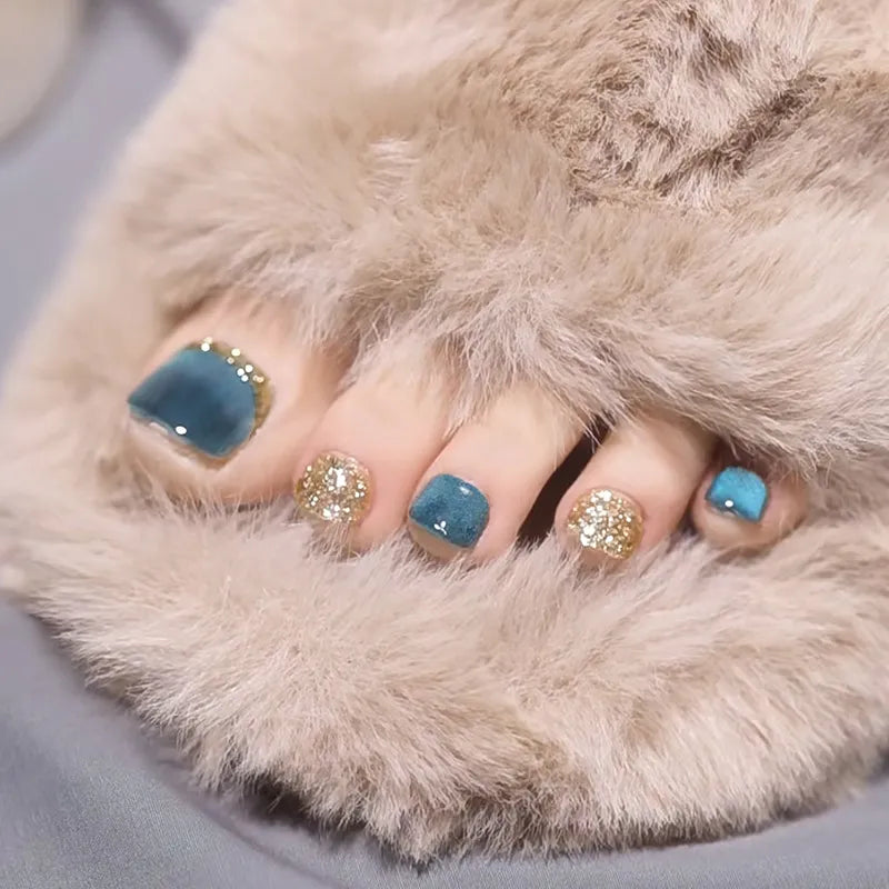 24st Gold Glitter paljetter Falsk tånaglar Fashion Blue Square Head Artificial Toe Nails Löstagbara falska tå naglar fullt omslag