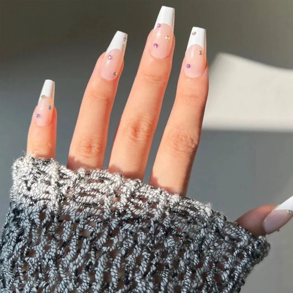 24 st/låda franska falsk nagelpress på nagelkonst bärbara enkla linjer falska naglar fulltäcke tips färdig nagel
