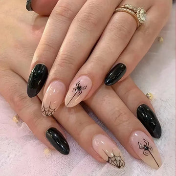 24pcs Black Spider Fake Nail Patch Ghost Bat Printed Fake Nail Halloween Manicure Sets Artificial Acrylic Nails for Girl Gifts
