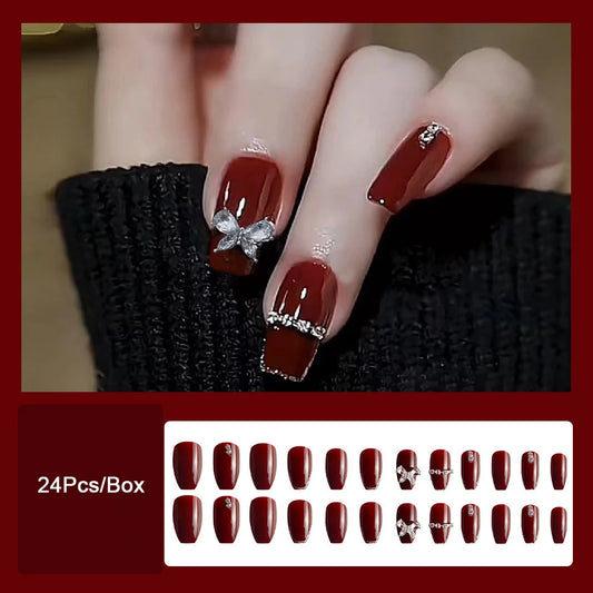 Consejos de uñas postizas de mariposa de diamantes de imitación 3d con diseños de clavos rojos de vino set de prensa en uñas manicura de fiesta de ataúd francés