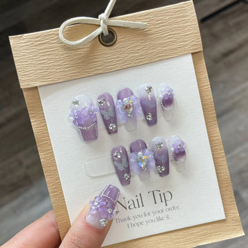 Presiona púrpura hecha a mano en las uñas con diseño de brillo uñas falsas francesas reutilizables con puntas de uñas de pegamento para uñas