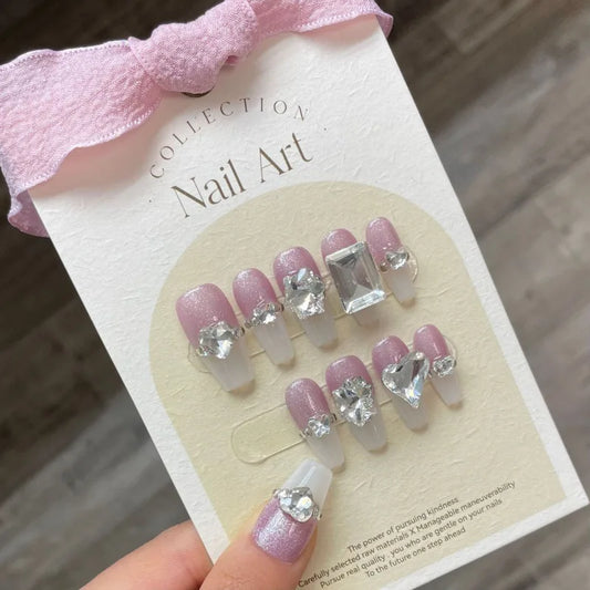 Handgjorda lyxiga kista Press On Nails With Charms Design Återanvändbart lim Y2K False Nails Artifical Nail Tips Nail Art Manicure