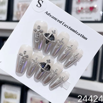 Handgemaakte punk Press on Nails Y2K Metalic 3D Design herbruikbare lijm valse nagels met gule kunstmatige acryl nail art voor meisjes