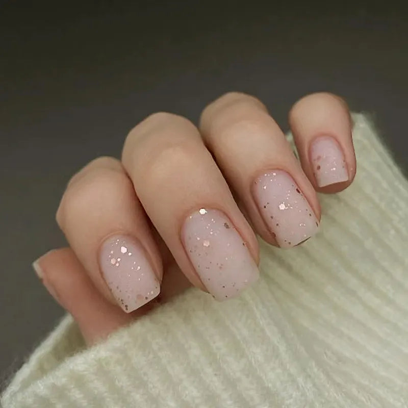 Nail art scintillante con chip oro glassata semplice latte bianca piazza finta per unghie falsi completa finitura falsa unghie su colla donna manicure