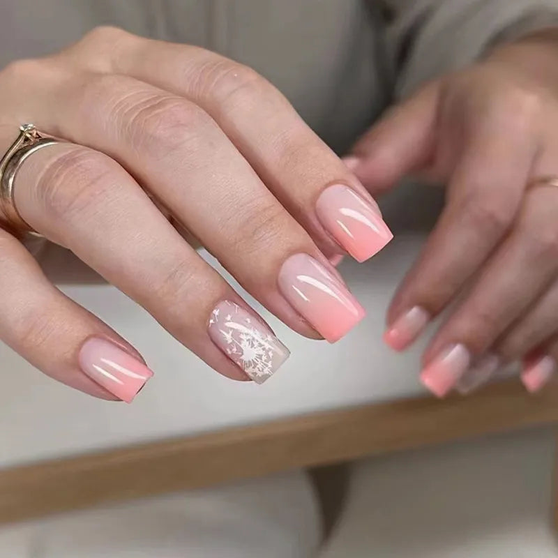 24pc einfache französische falsche Nägel kurzer quadratischer Kopf Pink Gradienten glänzende gefälschte Nägel auf Nägel Nagelspitzen DIY Full Cover