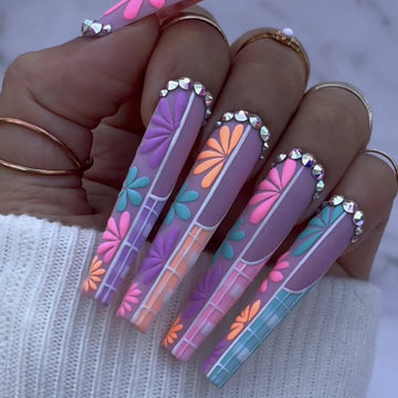 3D uñas falsas accesorios flores coloridas ataúd francés largo con puntas de falso