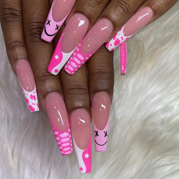 Design di mucca rosa falsa chiodo francese Copertura completa lunghe bara falsa chiodi inco -da -te manicure nail art utensili premere su unghie