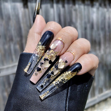 3D nep nagels accessoires Lange Franse doodskistpunten Zwart gouden hart Glitters met diamantontwerpen Faux Ongles druk op valse nagel