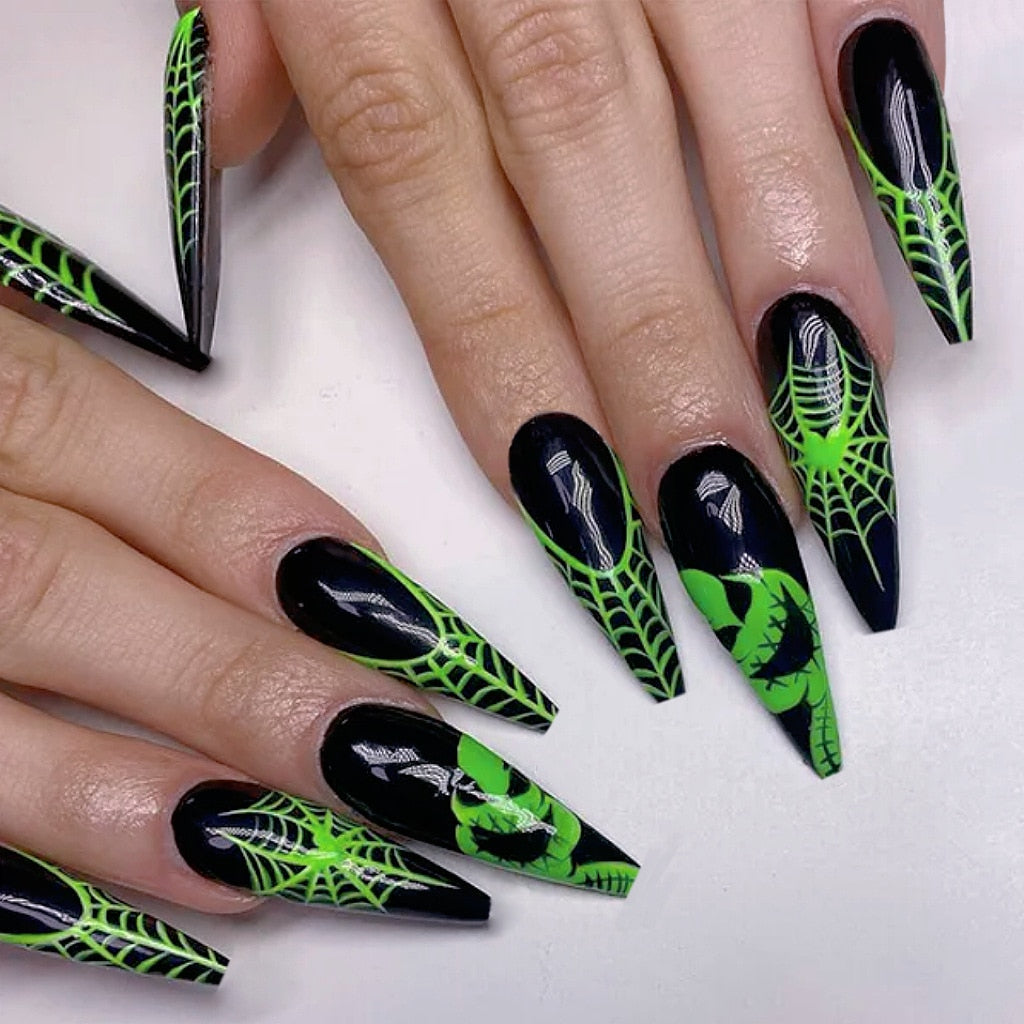 24pcs Halloween False Nails Glow in the Dark Ghost Spider Printed Press on Nail Halloween Manicure Supplies Wearable Fake Nails