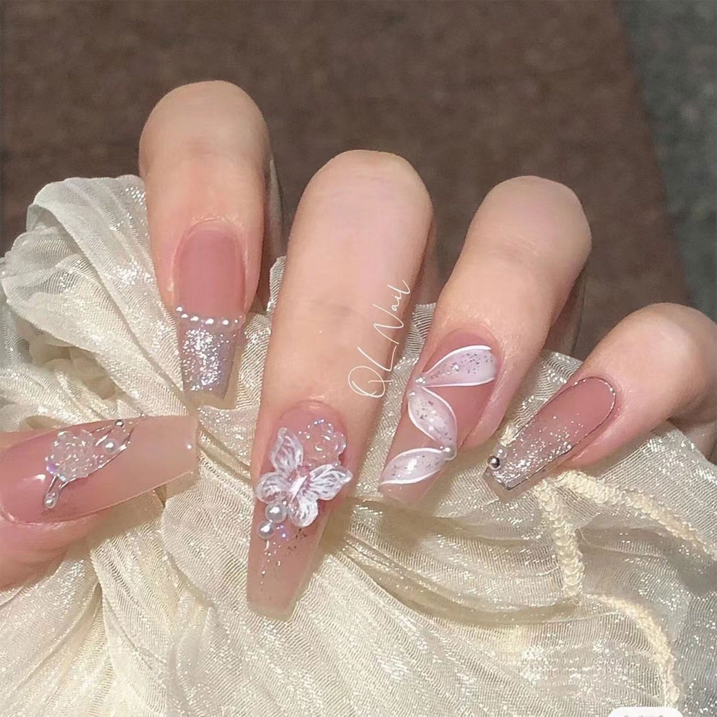 French Style False Nails Glitte Bow Design Fake Nail Patch False Nail Patch Mid Length Coffin Ballerina Acrylic Artificial Nails